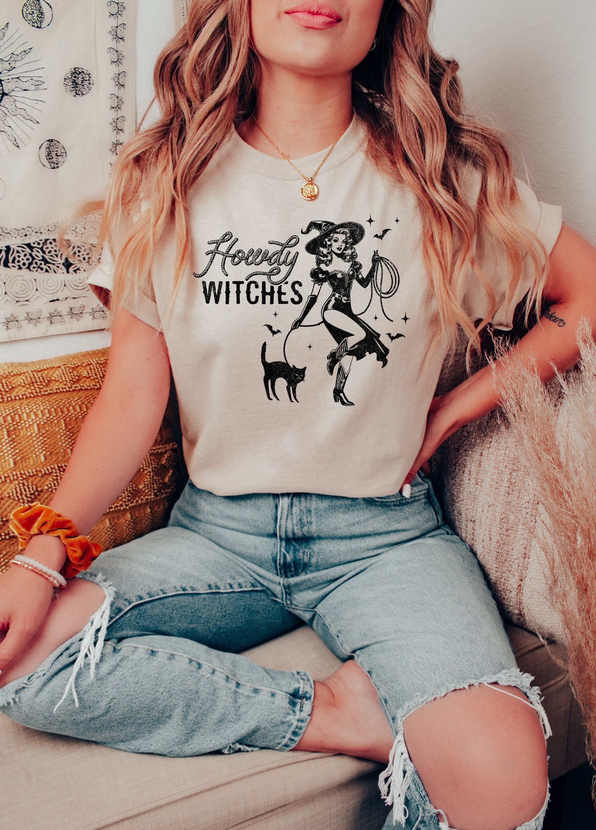 Howdy Witches Cowgirl Western Halloween Shirt - 90s Tee with Witchy Vibes and Design