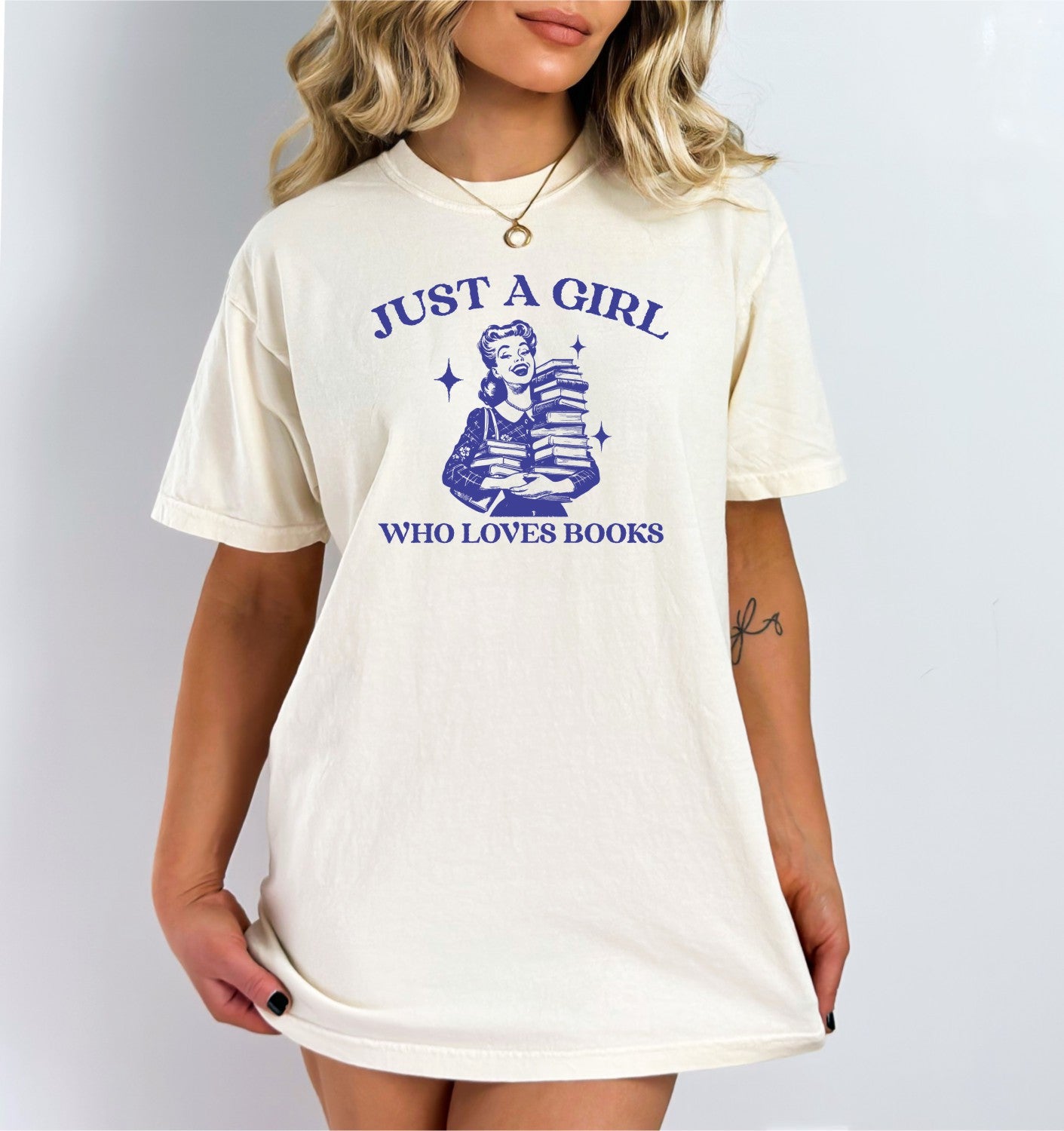 Just a Girl Who Loves Books Shirt